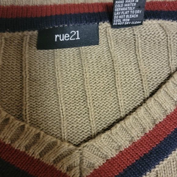 Rue 21 Vintage Style Sweater XL Mens - Picture 5 of 6